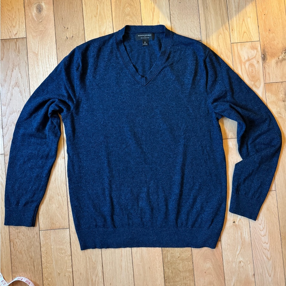 Mens Banana Republic Premium Luxe Yarn V-Neck Sweater M Cotton Silk Cashmere